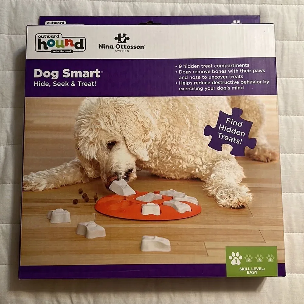 Outward hound Dog Smart Hide, Seek & Treat! skill level 1 puzzle
